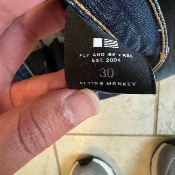 Flying Monkey jeans, size 30. Distressed/frayed at the bottom - Picture 2 of 5